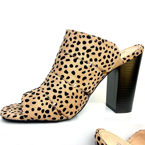 JustFab Gisele Cheetah Mule Sandal Tan Spot Faux Suede Block Heel Slip On Size 9 - Picture 8 of 10